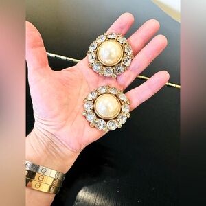 LES BERNARD 80’S VINTAGE RETRO ICONIC COUTURE LUXURY AUTHENTIC RUNWAY EARRINGS